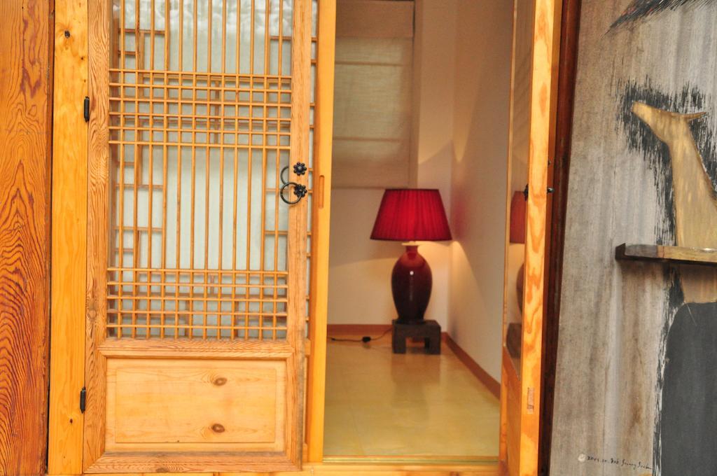 Hueahn Hanok Guesthouse โซล ห้อง รูปภาพ